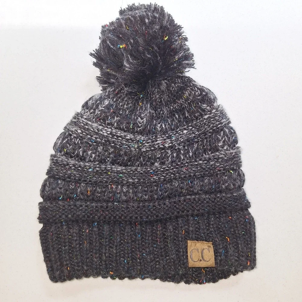 C.C Exclusives Beanie Hat Gray Confetti Knit Pom Pom Winter Cap Chunky Knit